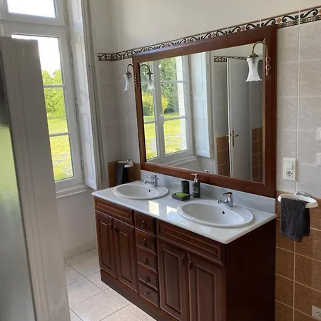 アパート Chateau De St-fulgent, La Tour *