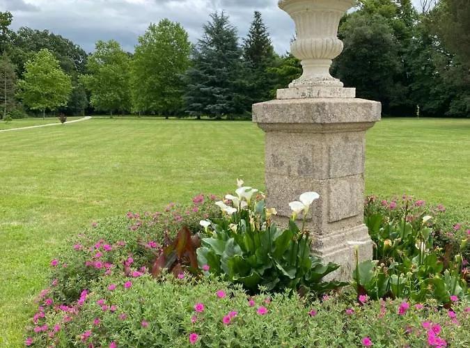 Chateau De St-fulgent, La Tour Apartman *